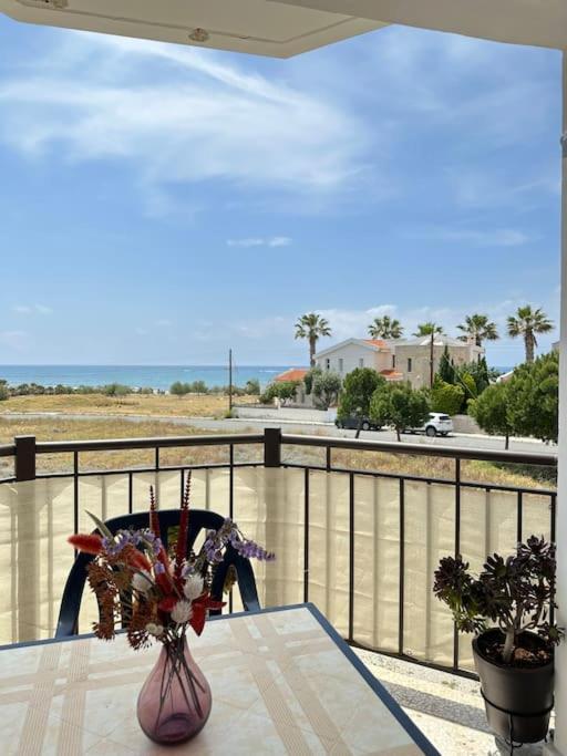 Apartament With A Luxurious Location Near The Sea *