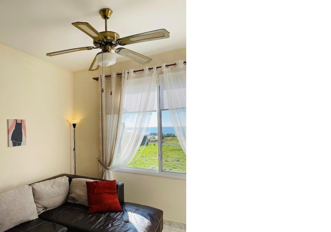 With A Luxurious Location Near The Sea Pafos